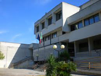 Ai domiciliari l'ex sindaco di Cellino San Marco Cascione. Chi è stato scarcerato