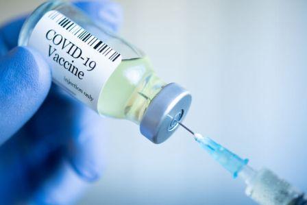 Covid: aggiornamenti campagna vaccinale in Puglia
