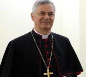 Pasqua 2023: gli auguri del vescovo Cornacchia 
